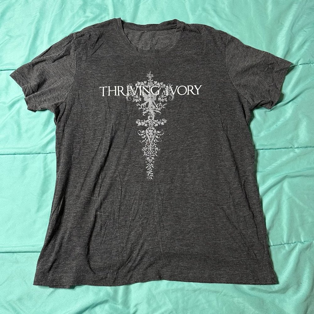 RARE Thriving Ivory Concert T-Shirt (Circa 2009)